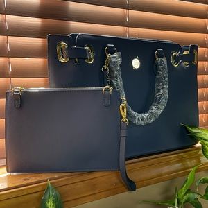 JOY MANGANO CHRISTIE COLLECTION LEATHER SATCHEL W ZIP COMPARTMENT AND WRISTLET.